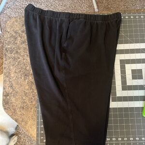 Gently worn knit capris